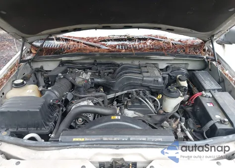 2004 Ford Explorer Eddie Bauer из США, поврежденный, VIN 1FMZU64K34UB38538